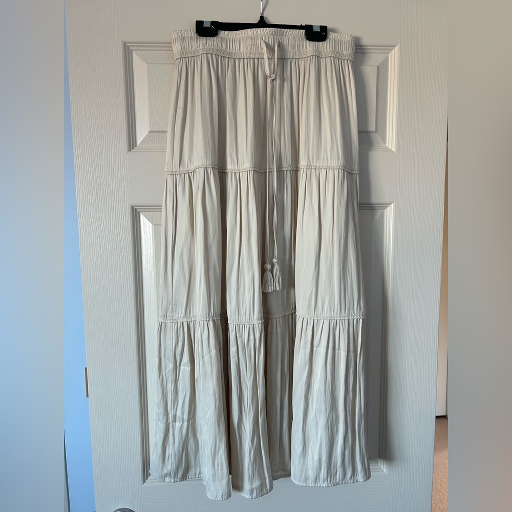 Joie Cream Pleated Skirt